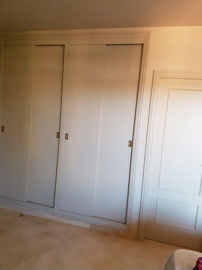 Pintures i decoració Bustins pintura de closet