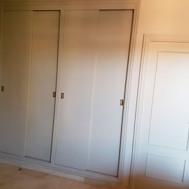 Pintures i decoració Bustins pintura de closet