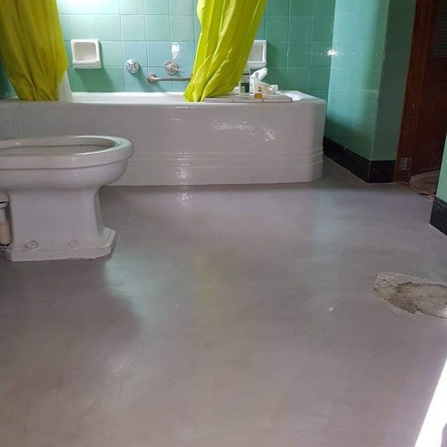 Pintures i decoració Bustins suelo de baño lacado