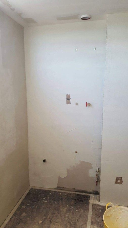 Pintures i decoració Bustins proceso de lacado de pared